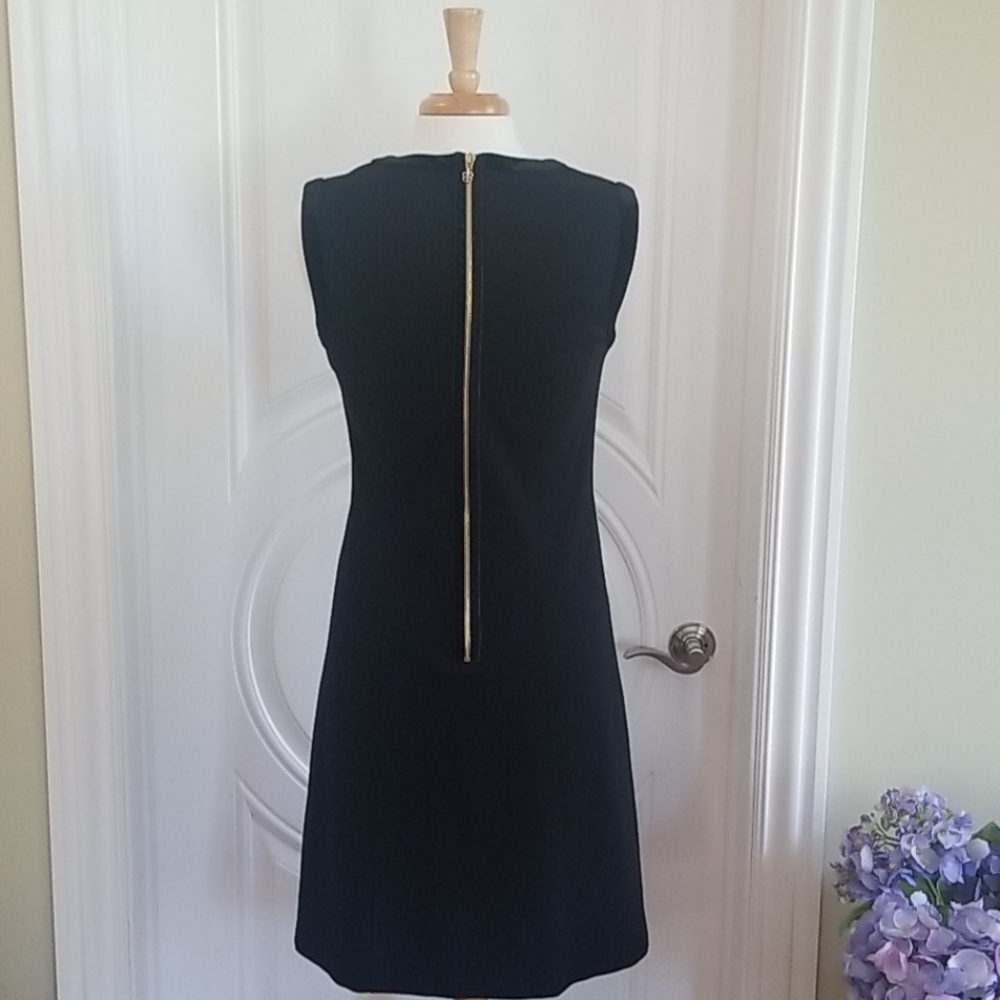 💙Basler Dress w/ Velvet Detail